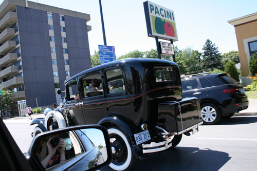 очень старая машина