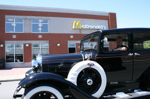 Первый автомобиль Ford