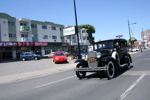 Фото старинного Форда