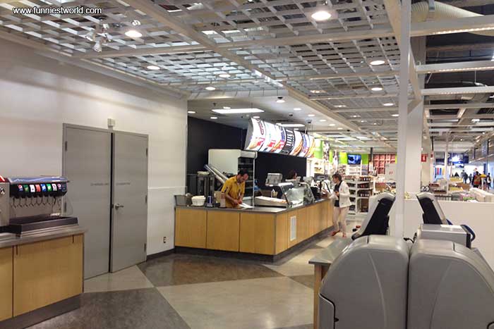 Кафе IKEA в Канаде