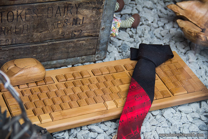 Деревянная клавиатура и мышка